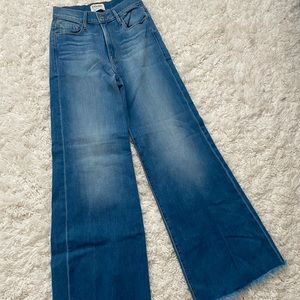 NWOT FRAME wide leg jeans